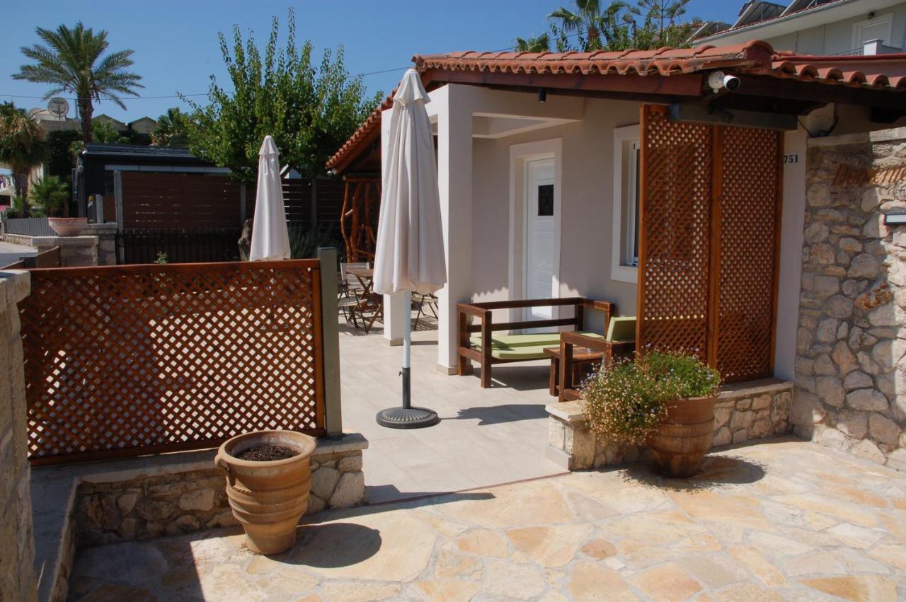 Domenica Apts I Лаганас Екстериор снимка